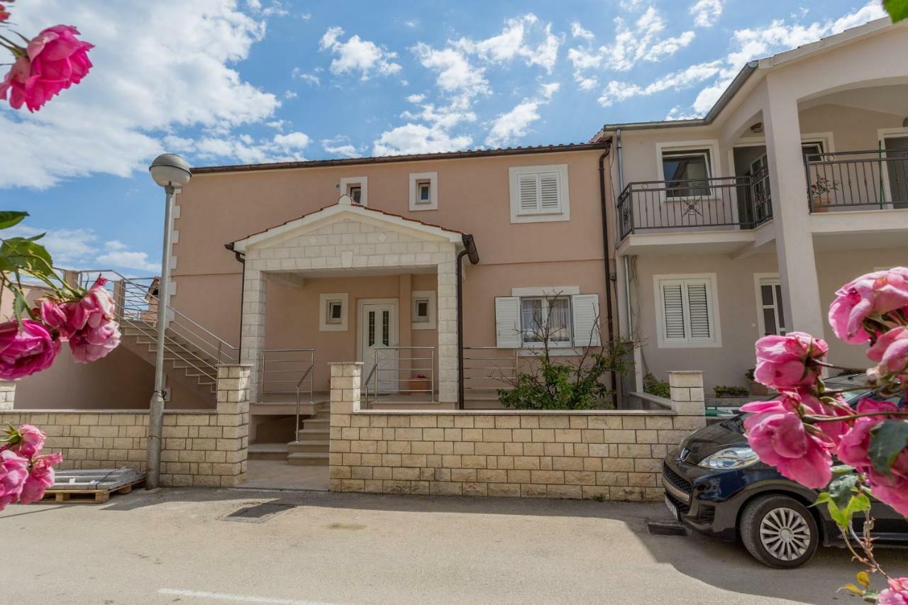 Apartments Gabelic Hvar Town Exterior photo